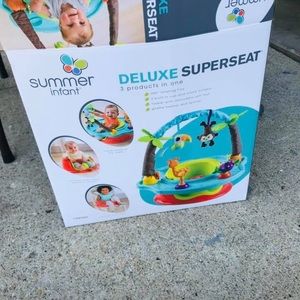 Deluxe seat for baby